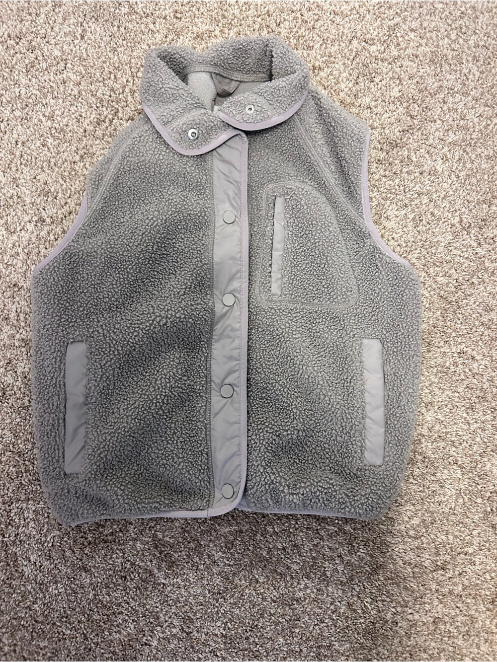Hollister Light Gray Sherpa Fleece Vest